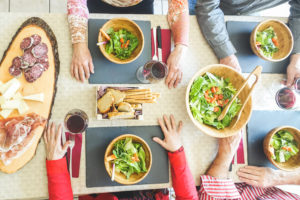 L'importance d'une alimentation saine chez les personnes âgées