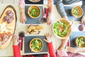 L'importance d'une alimentation saine chez les personnes âgées